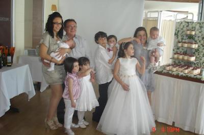 9 DE MAIG DE 2010 COMUNIO I BATEIG DELS MEUIS CUSINS CLAUDIA I CRISTIAN